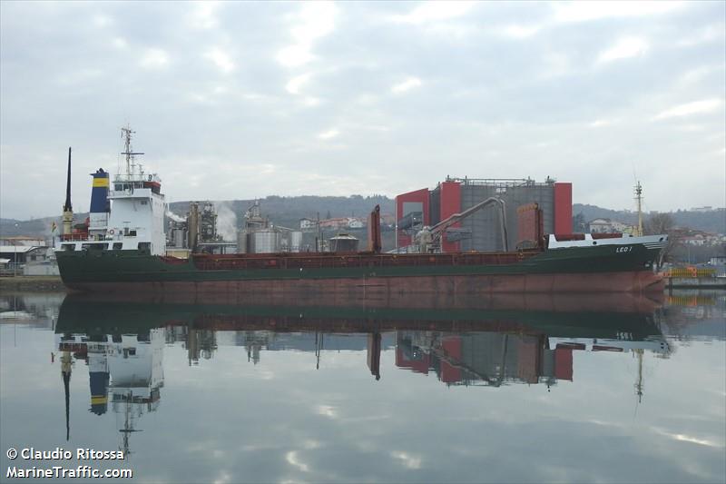 med sky (General Cargo Ship) - IMO 8917730, MMSI 511100950, Call Sign T8A4171 under the flag of Palau