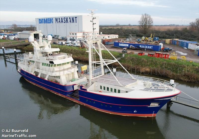 scintilla maris (Passenger Ship) - IMO 8807222, MMSI 538071876, Call Sign V7A5988 under the flag of Marshall Islands