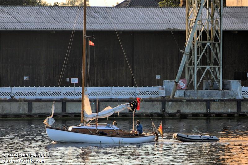 unda maris (Sailing vessel) - IMO , MMSI 211176870, Call Sign DJ7990 under the flag of Germany