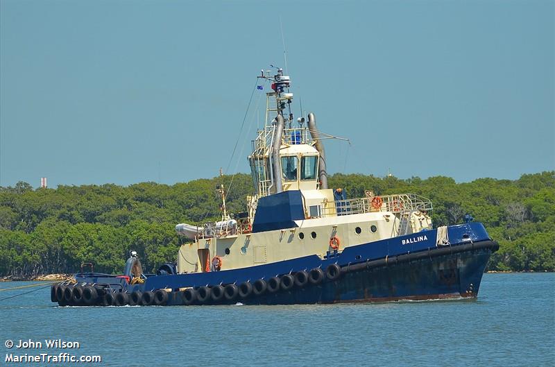 ballina (Tug) - IMO 7324467, MMSI 518100036, Call Sign E5U2981 under the flag of Cook Islands