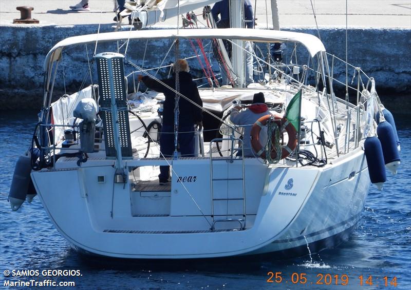 near (Pleasure craft) - IMO , MMSI 247133930 under the flag of Italy