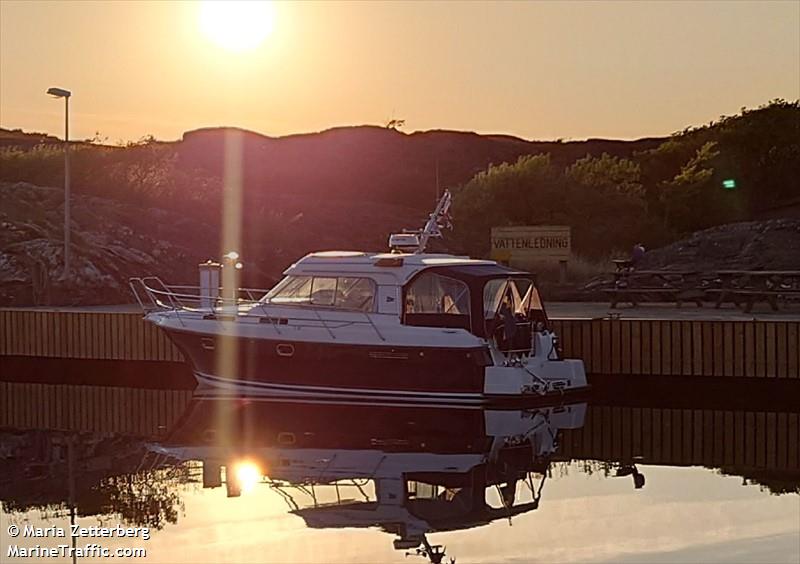 stina (Pleasure craft) - IMO , MMSI 265697210, Call Sign SE2668 under the flag of Sweden
