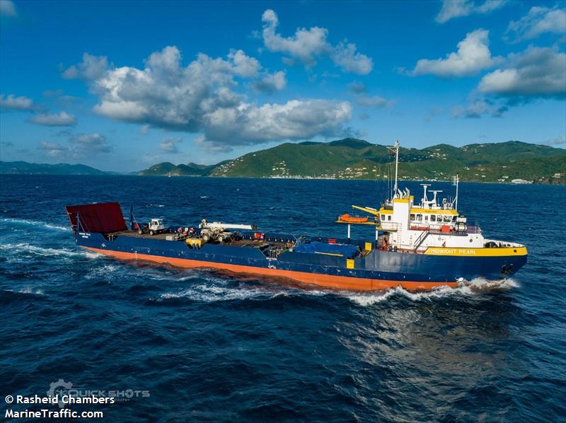 midnight pearl (Offshore Tug/Supply Ship) - IMO 9273533, MMSI 577060000, Call Sign   YJQB4 under the flag of Vanuatu
