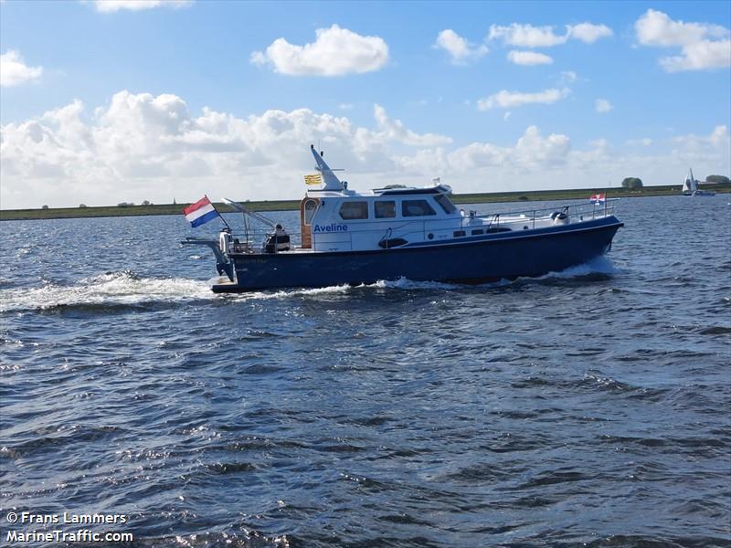 aveline (Pleasure craft) - IMO , MMSI 244721302, Call Sign PC8740 under the flag of Netherlands
