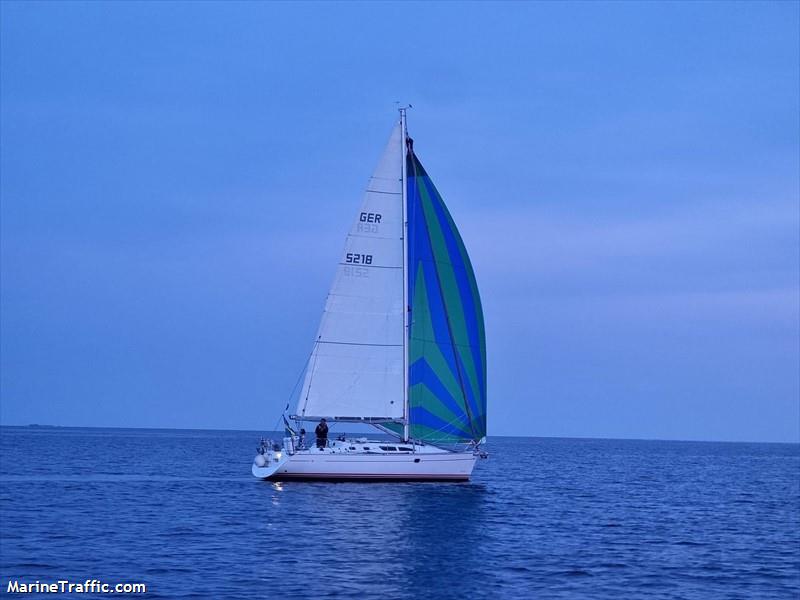 sun salutation (Sailing vessel) - IMO , MMSI 265039340, Call Sign SA8212 under the flag of Sweden