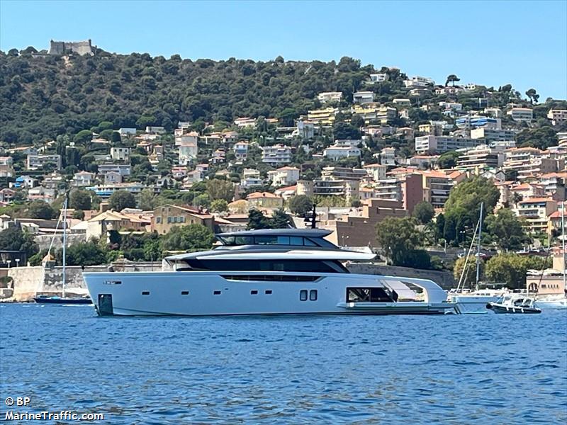 ami (Pleasure craft) - IMO , MMSI 232050360, Call Sign MOGQ4 under the flag of United Kingdom (UK)