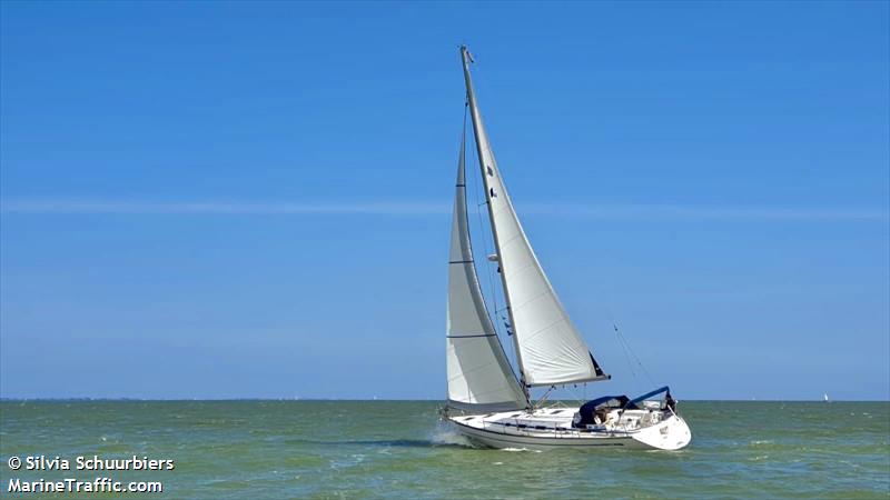 mucho mas (Sailing vessel) - IMO , MMSI 244372133, Call Sign PD6924 under the flag of Netherlands