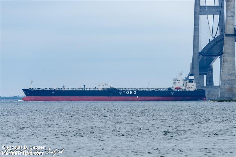 neomi (Crude Oil Tanker) - IMO 9250543, MMSI 352002952, Call Sign 3E4707 under the flag of Panama