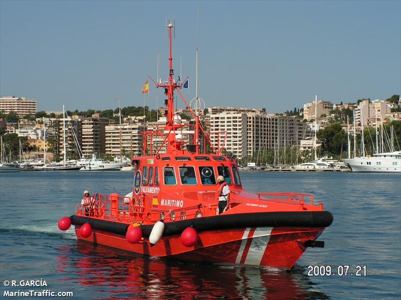 salvamar acrux (SAR) - IMO , MMSI 224070190, Call Sign EA-6437 under the flag of Spain