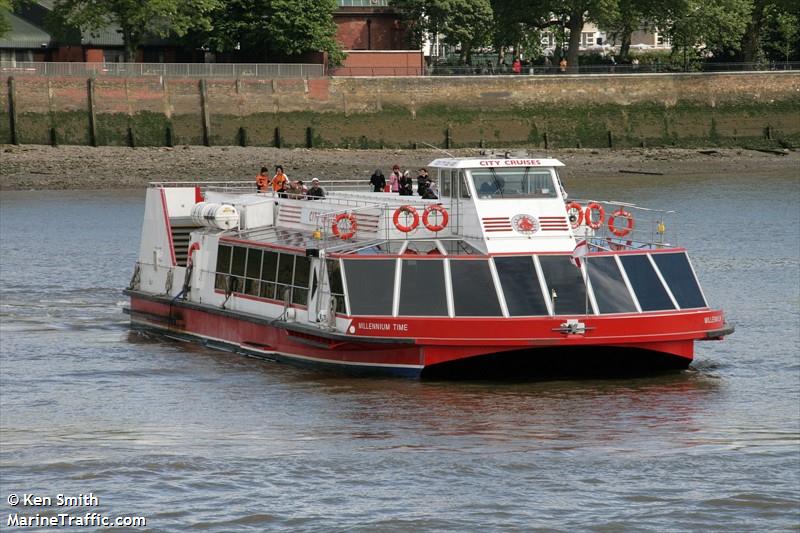 millennium time (Passenger ship) - IMO , MMSI 235052106, Call Sign MZSM6 under the flag of United Kingdom (UK)