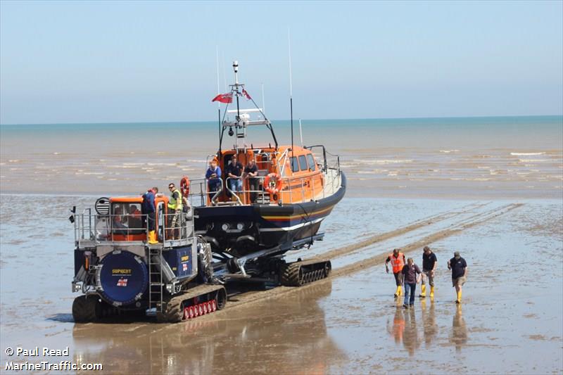 rnli lifeboat 13-01 (SAR) - IMO , MMSI 235091414, Call Sign 2FHV6 under the flag of United Kingdom (UK)