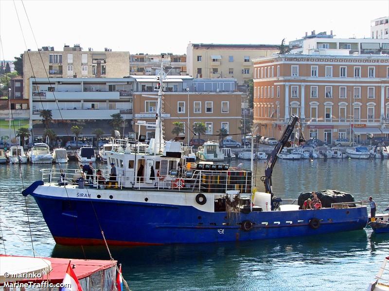siran (Fishing Vessel) - IMO 9043275, MMSI 238361340, Call Sign 9AA4140 under the flag of Croatia