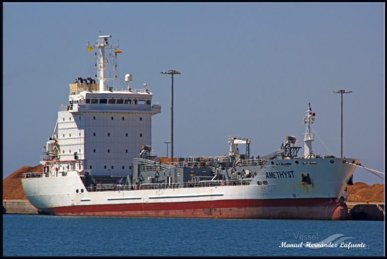 seaven star (Cement Carrier) - IMO 9323132, MMSI 240630000, Call Sign SYHQ under the flag of Greece