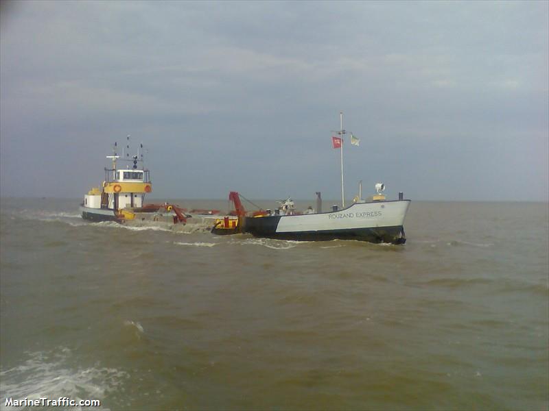rouzand express (Dredging or UW ops) - IMO , MMSI 244730318 under the flag of Netherlands