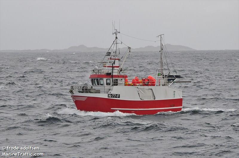 isbjorn (Fishing vessel) - IMO , MMSI 257030540, Call Sign LK5895 under the flag of Norway