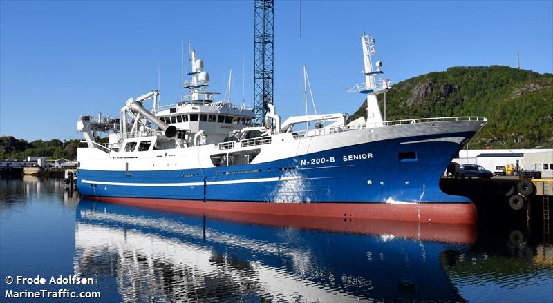 senior (Fishing Vessel) - IMO 9263710, MMSI 257687000, Call Sign LDHM under the flag of Norway