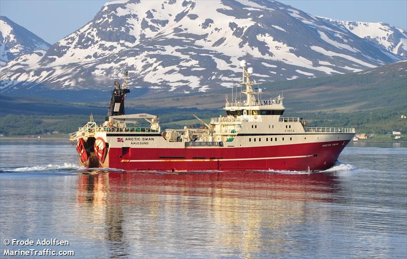 arctic swan (Fishing Vessel) - IMO 9258739, MMSI 258535000, Call Sign LMAC under the flag of Norway