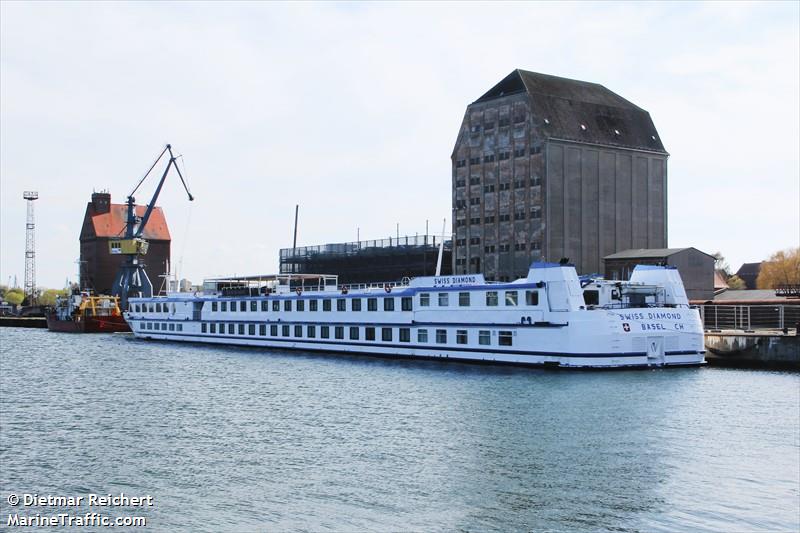 swiss diamond (Passenger ship) - IMO , MMSI 269057030, Call Sign HE7030 under the flag of Switzerland