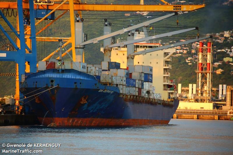 gh zephyr (Container Ship) - IMO 9374442, MMSI 538007441, Call Sign V7NU6 under the flag of Marshall Islands