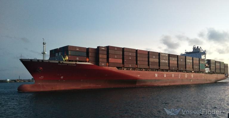 navios verde (Container Ship) - IMO 9324863, MMSI 538007622, Call Sign V7XL5 under the flag of Marshall Islands