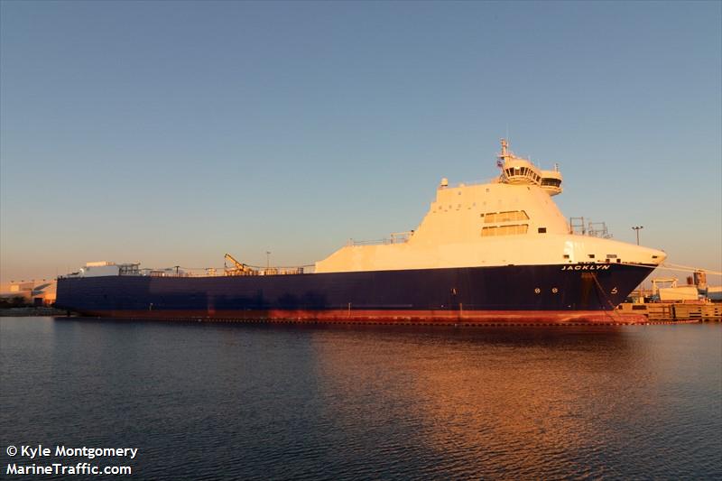 lpv (Ro-Ro Cargo Ship) - IMO 9138795, MMSI 538008209, Call Sign V7A2085 under the flag of Marshall Islands