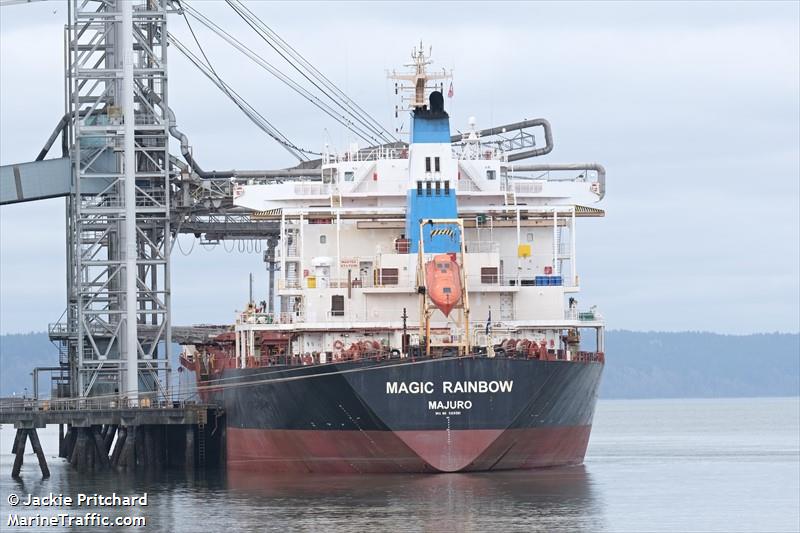 magic rainbow (Bulk Carrier) - IMO 9318591, MMSI 538009026, Call Sign V7A4214 under the flag of Marshall Islands