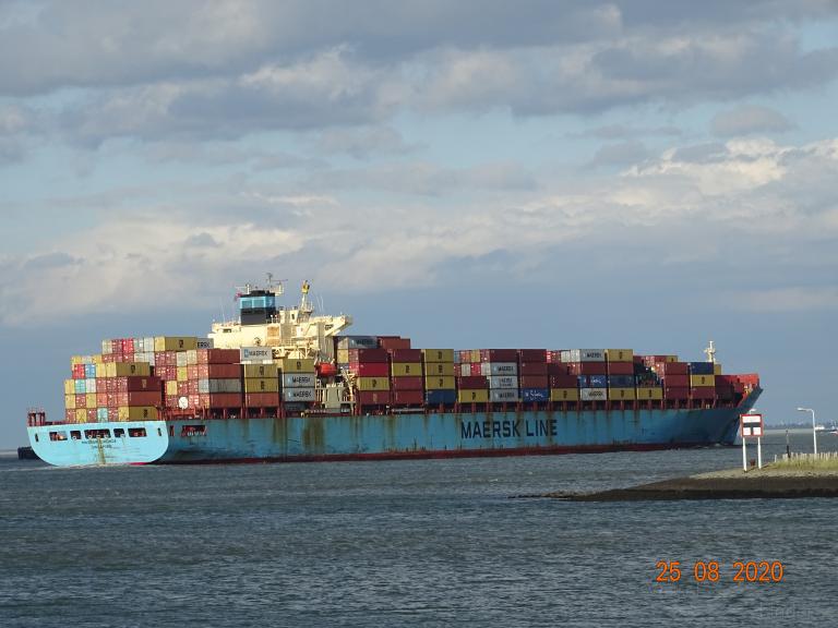 maersk gironde (Container Ship) - IMO 9235555, MMSI 563076300, Call Sign 9V6212 under the flag of Singapore