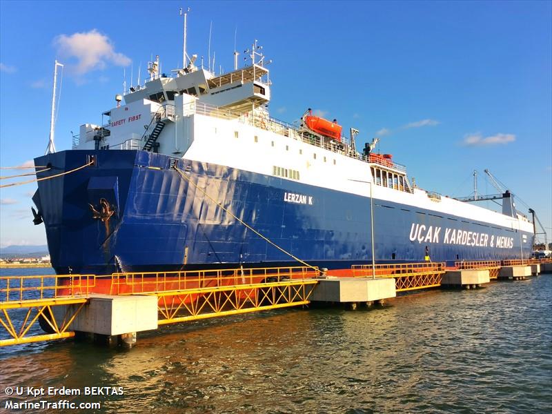 cenk m (Ro-Ro Cargo Ship) - IMO 7382366, MMSI 620239000, Call Sign D6A2239 under the flag of Comoros