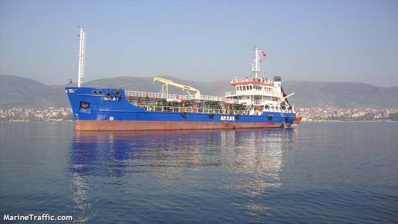 urla 1 (Oil Products Tanker) - IMO 9490430, MMSI 271040189, Call Sign TCBX7 under the flag of Turkey