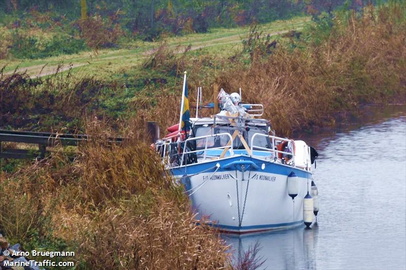 moonwalker (Sailing vessel) - IMO , MMSI 265731840, Call Sign SE7350 under the flag of Sweden