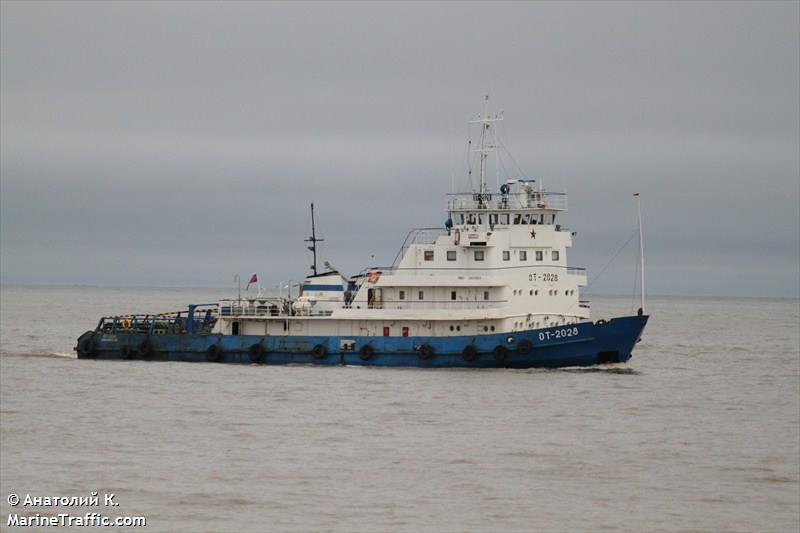 ot-2028 (Tug) - IMO , MMSI 273435290, Call Sign UDSU under the flag of Russia