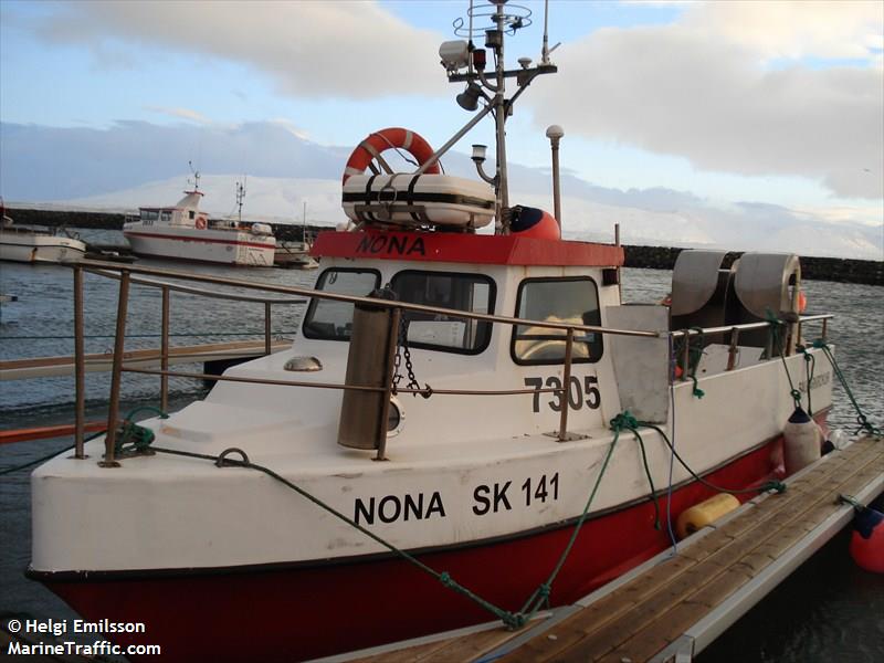 sandvik (Fishing vessel) - IMO , MMSI 251477440, Call Sign 7305 under the flag of Iceland