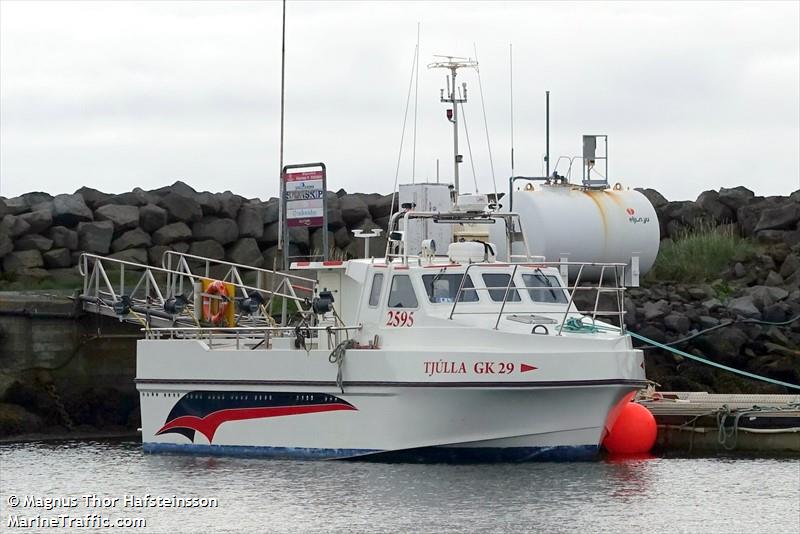 tjulla gk 29 (Fishing vessel) - IMO , MMSI 251751110, Call Sign 2595 under the flag of Iceland