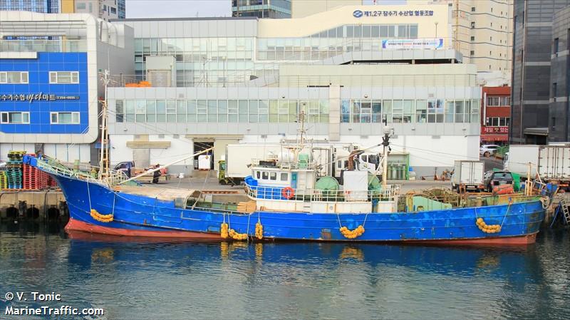 il kwang (Fishing vessel) - IMO , MMSI 440600130, Call Sign 805 under the flag of Korea
