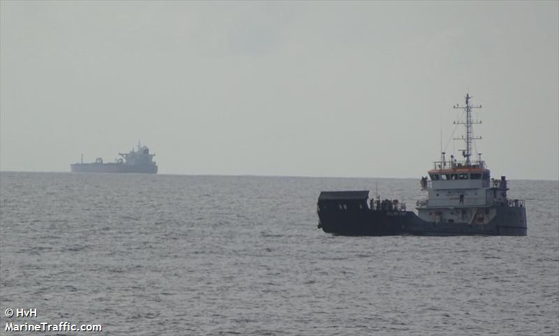 miznah almelahia (Landing Craft) - IMO 9752503, MMSI 572618220, Call Sign T2YF5 under the flag of Tuvalu