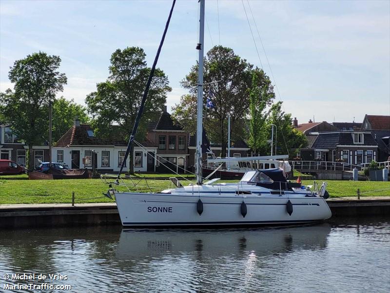 sonne (Sailing vessel) - IMO , MMSI 244029933, Call Sign PD6401 under the flag of Netherlands