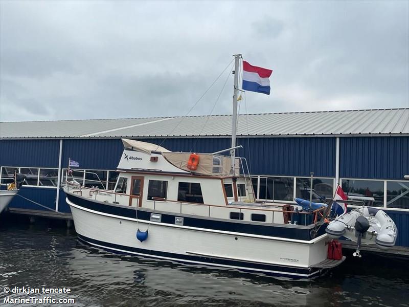 albatros (Pleasure craft) - IMO , MMSI 244033304, Call Sign PB9680 under the flag of Netherlands