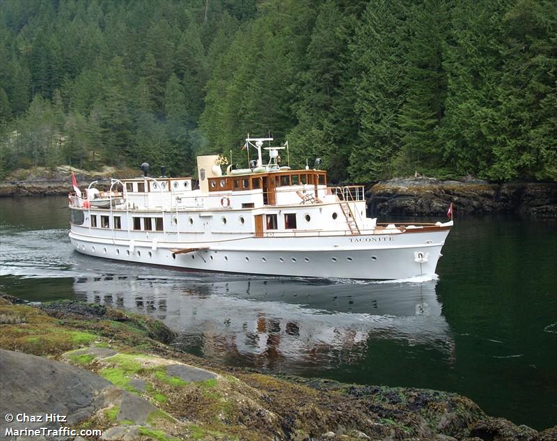 taconite (Pleasure craft) - IMO , MMSI 316045057 under the flag of Canada