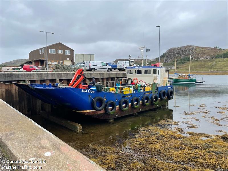 sea lion (Tug) - IMO , MMSI 235000338, Call Sign MWZA6 under the flag of United Kingdom (UK)