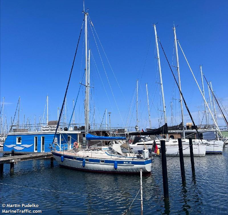 malja (Sailing vessel) - IMO , MMSI 211652360, Call Sign DD8154 under the flag of Germany