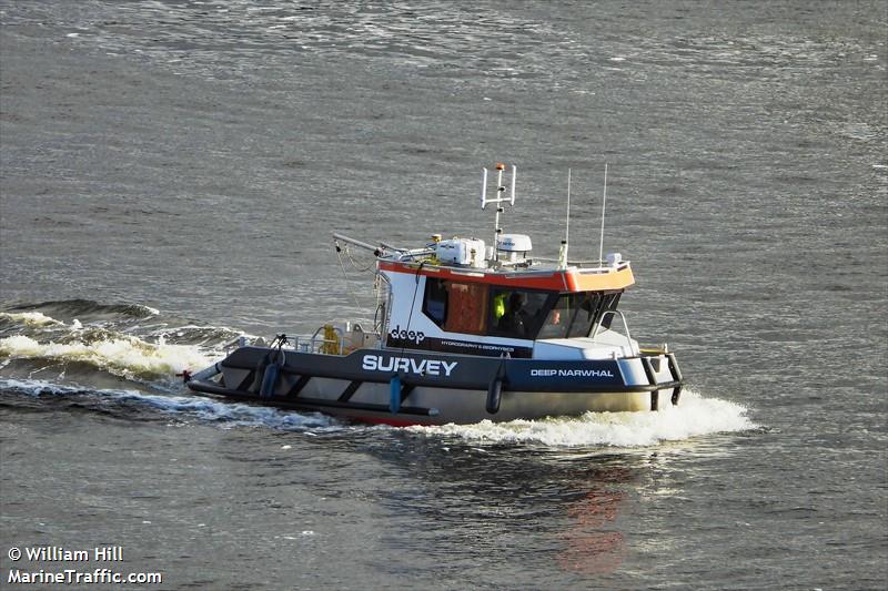 deep narwhal (Dredging or UW ops) - IMO , MMSI 245195000, Call Sign PGPG under the flag of Netherlands