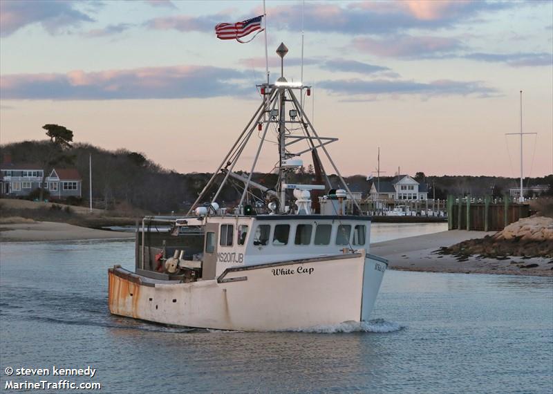 fv white cap (Fishing vessel) - IMO , MMSI 338229321 under the flag of USA
