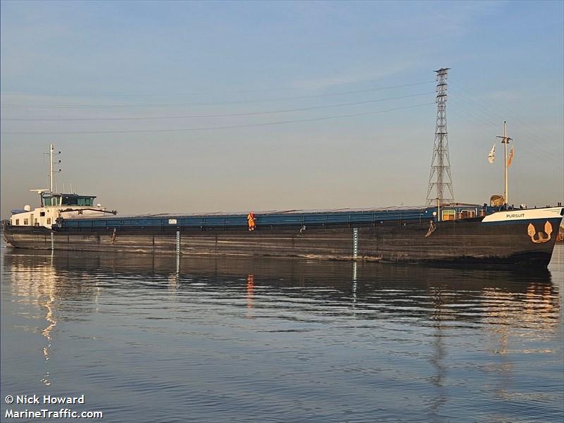 pursuit (Cargo ship) - IMO , MMSI 232051191, Call Sign MOKL2 under the flag of United Kingdom (UK)