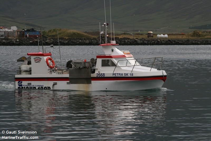 petra (Fishing vessel) - IMO , MMSI 251185840, Call Sign 2668 under the flag of Iceland