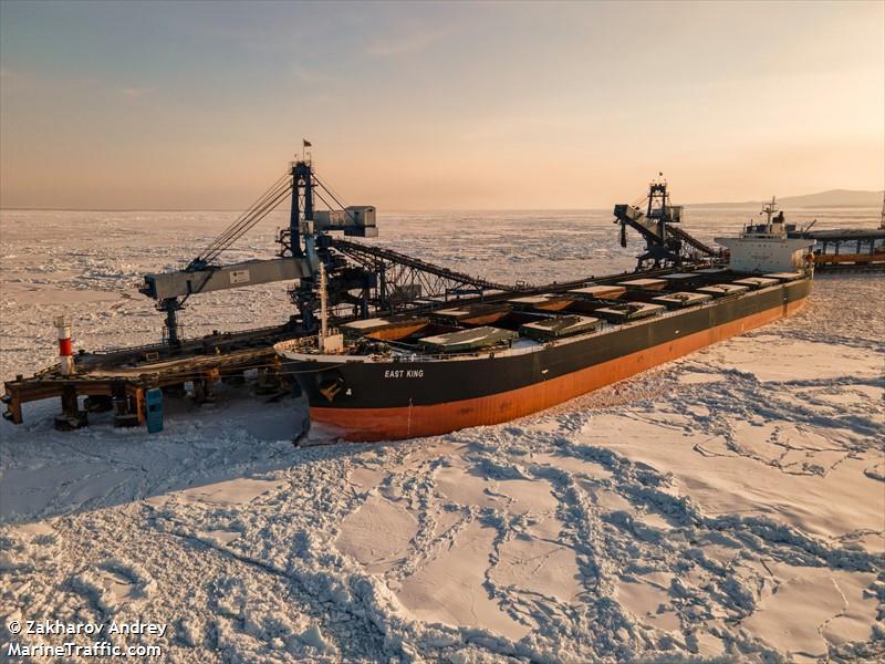 east king (Bulk Carrier) - IMO 9204685, MMSI 352003012, Call Sign 3E4752 under the flag of Panama