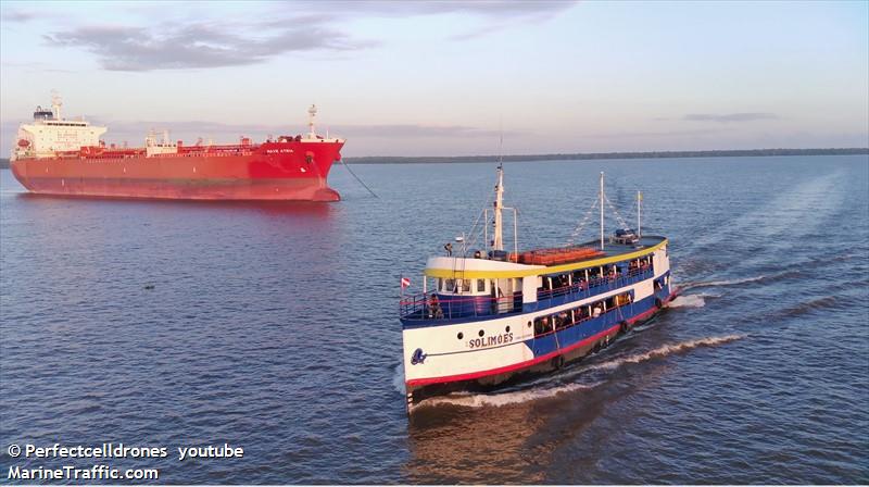 solimoes (Passenger ship) - IMO , MMSI 710001525, Call Sign PR3732 under the flag of Brazil