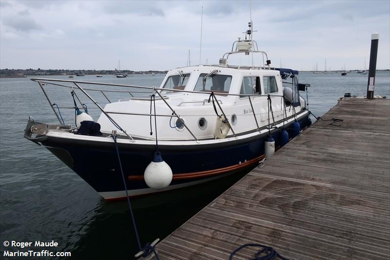blue lady (Pleasure craft) - IMO , MMSI 235023828, Call Sign MHCL3 under the flag of United Kingdom (UK)