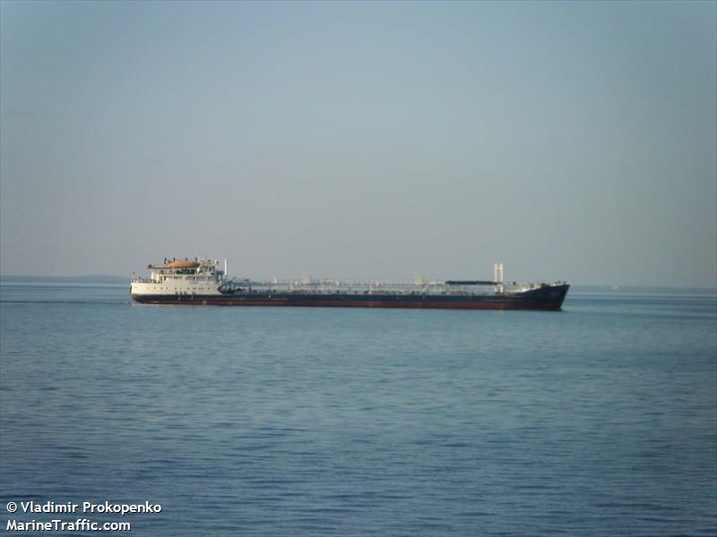 volgoneft 249 (Oil Products Tanker) - IMO 8230833, MMSI 273272200, Call Sign UFQR under the flag of Russia