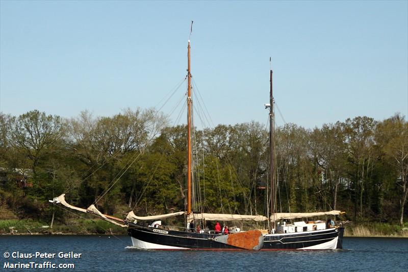 amazone (Sailing Vessel) - IMO 8136867, MMSI 211346180, Call Sign DFVX under the flag of Germany