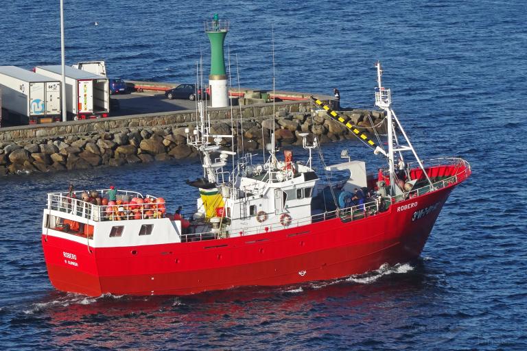 robero (Fishing vessel) - IMO , MMSI 224048150, Call Sign EA-5457 under the flag of Spain